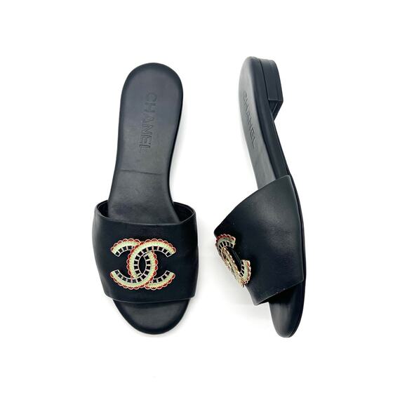 CHANEL Shoes - Chanel CC Logo Lambskin Black Leather Slip On Slides Mules 37.5